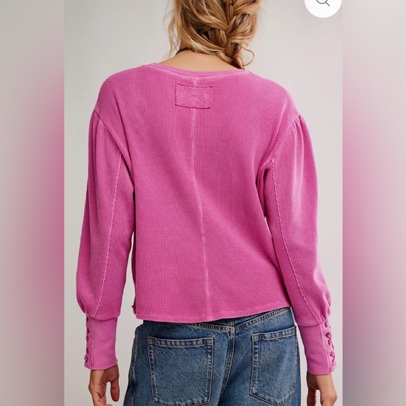 FREE PEOPLE LAPIS CUFF WAFFLE KNIT TOP PLUMDROP NWT Oversized XS - Picture 4 of 12